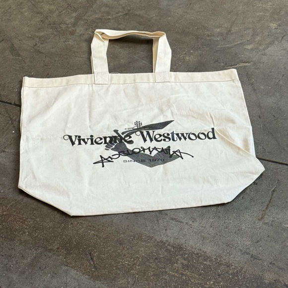 Vivienne Westwood Anglomania Bag - Picture 6 of 6